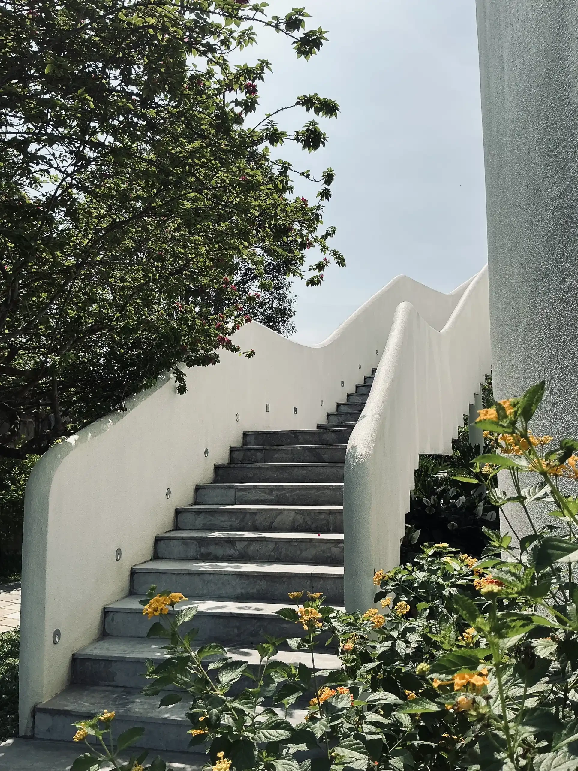 Khám Phá Không Gian Lưu Trữ Kí Ức về Hoạ sĩ Lê Bá Đảng - Le Ba Dang ...