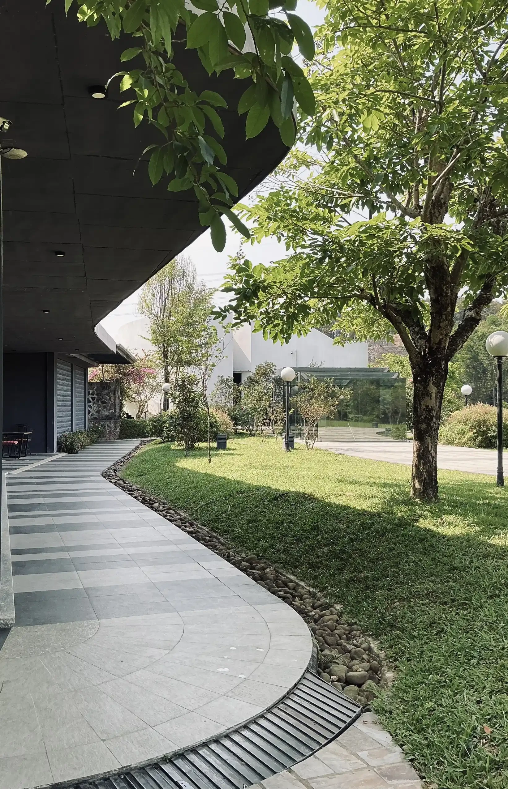 Khám Phá Không Gian Lưu Trữ Kí Ức về Hoạ sĩ Lê Bá Đảng - Le Ba Dang ...